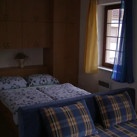 Apartment Rodinne *